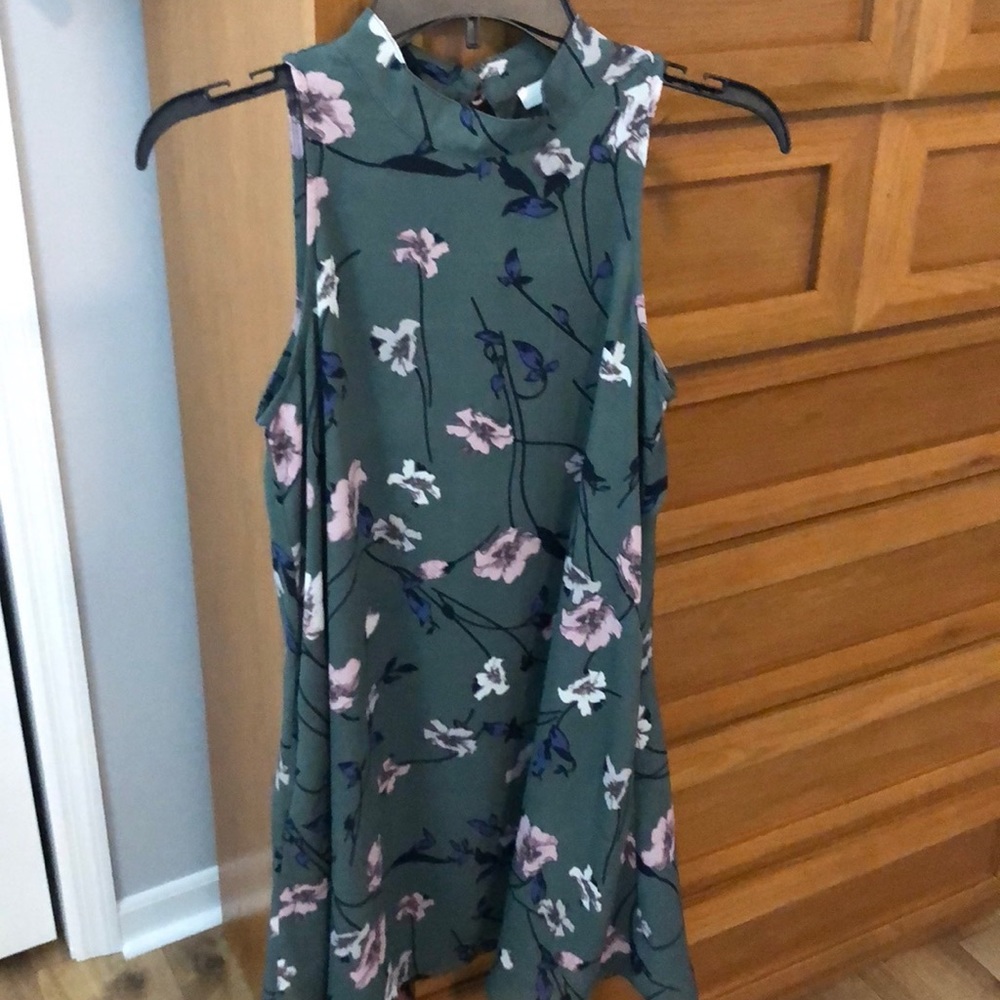 Brand new floral dress.. accepting offers!